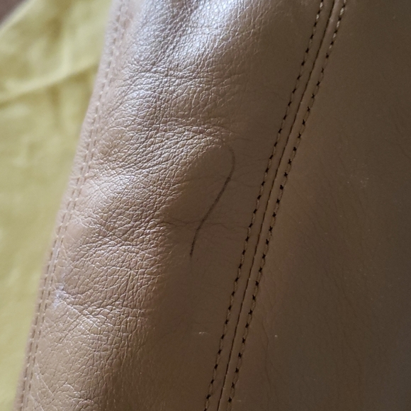 Coach Ashley Hippie Crossbody - Picture 12 of 13